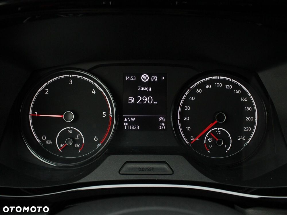 Volkswagen Caravelle 6.1 Comfortline 2.0 TDI DSG - 20