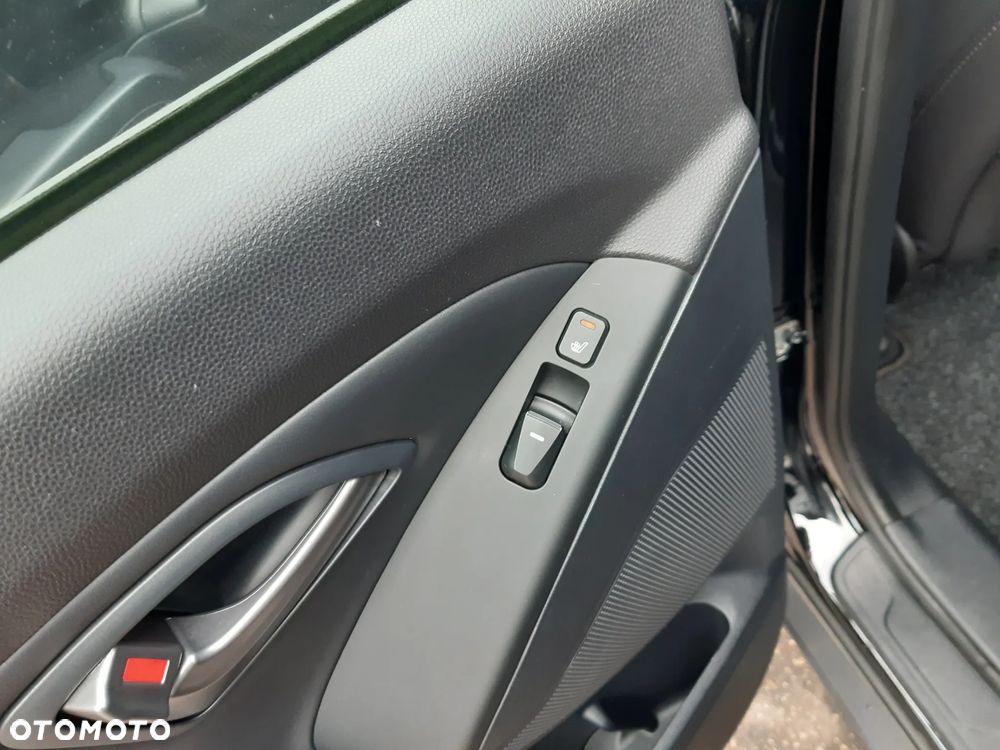 Hyundai ix35 1.7 CRDi Premium 2WD - 33