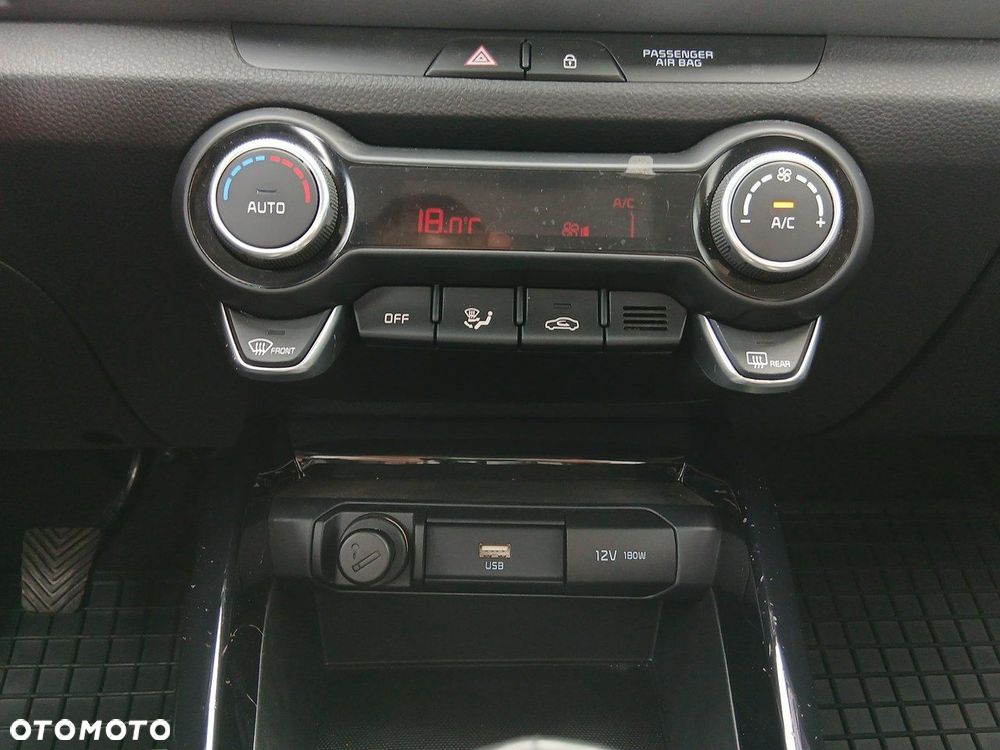 Kia Stonic 1.0 T-GDI L - 18