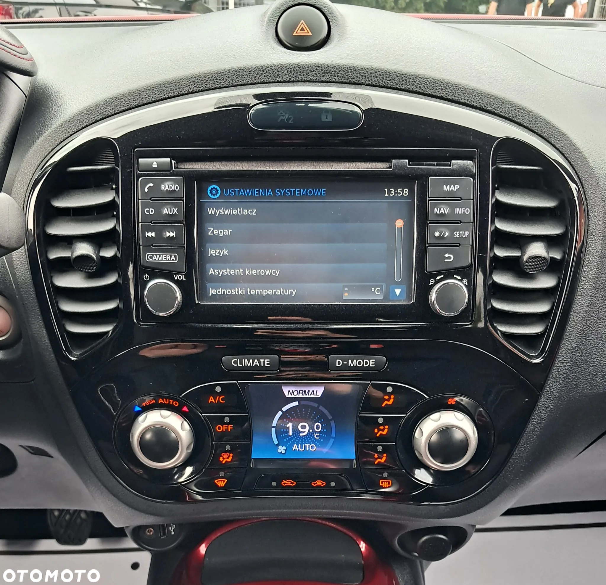 Nissan Juke 1.2 DIG-T Tekna - 25