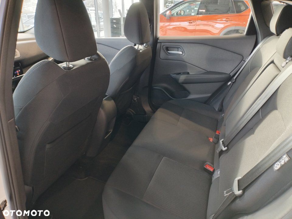 Nissan Qashqai - 12