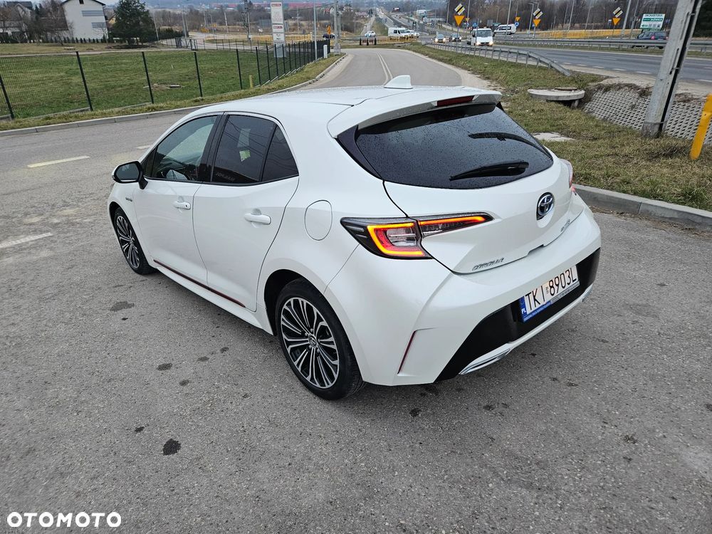 Toyota Corolla - 2