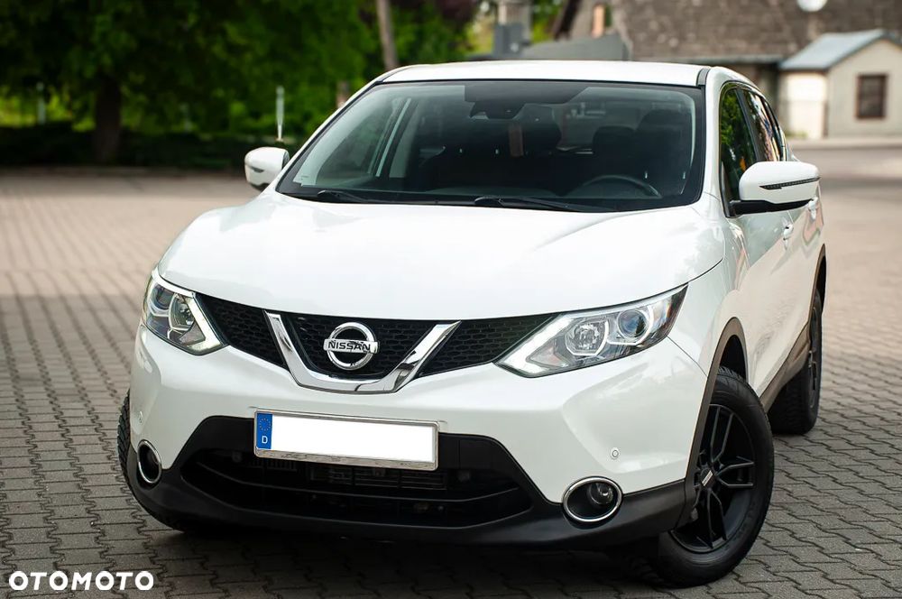Nissan Qashqai 1.2 DIG-T Xtronic N-Vision - 3