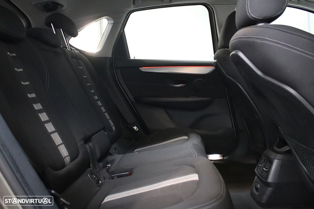 BMW 216 Active Tourer d Line Sport Auto - 23