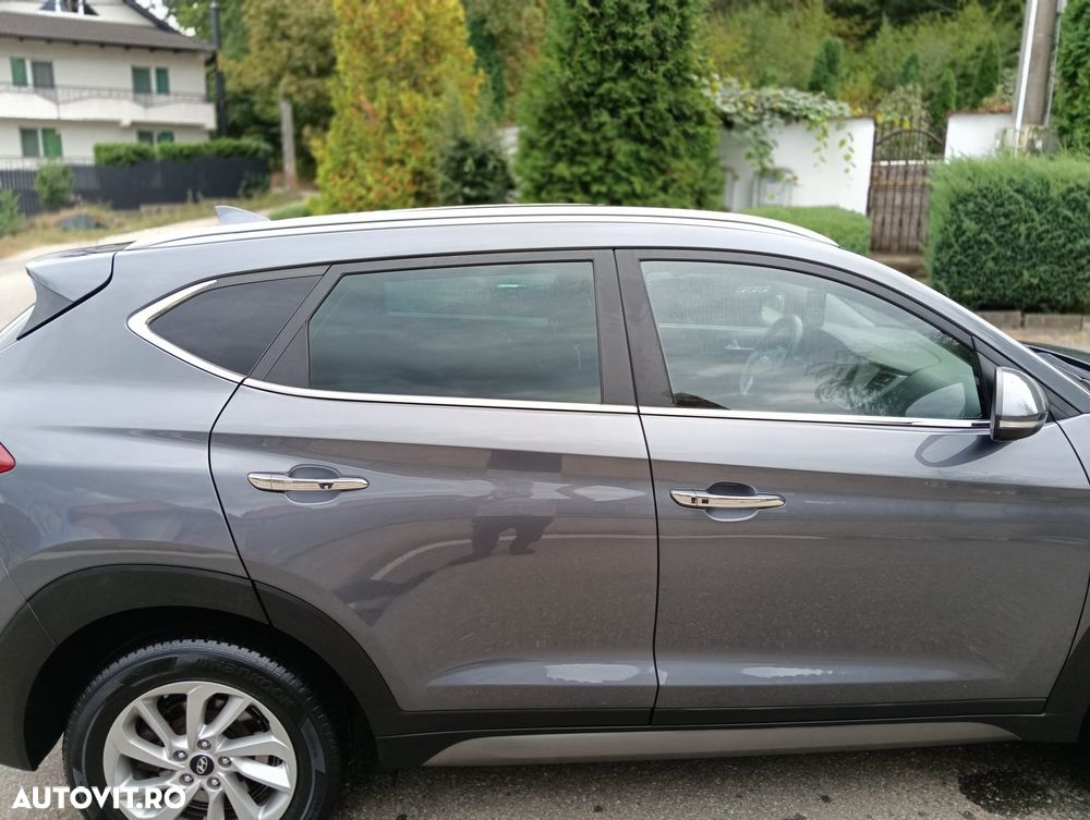 Hyundai Tucson blue 1.7 CRDi 2WD DCT Style - 35