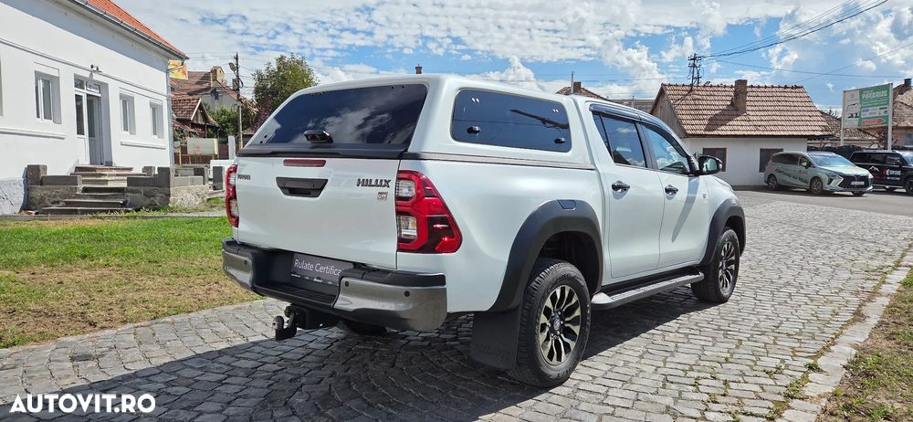 Toyota Hilux 2.8D 204CP 4x4 Double Cab AT GR Sport - 12