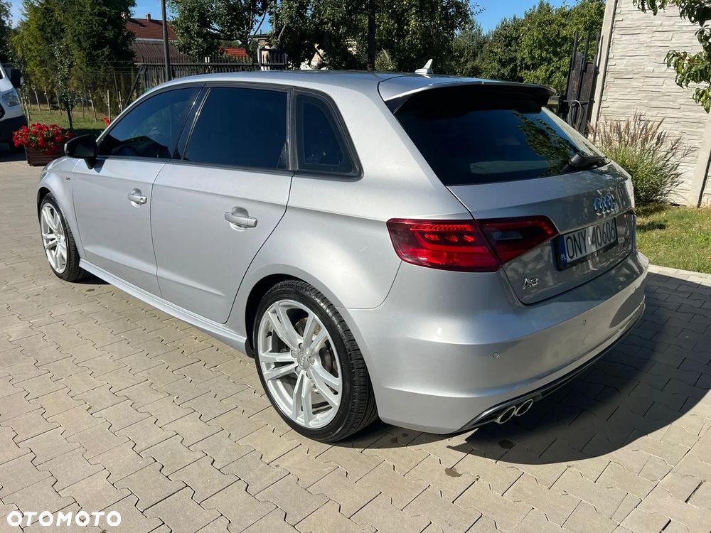 Audi A3 Sportback 2.0 TDI (clean diesel) quattro S tronic S line Sportpaket - 5