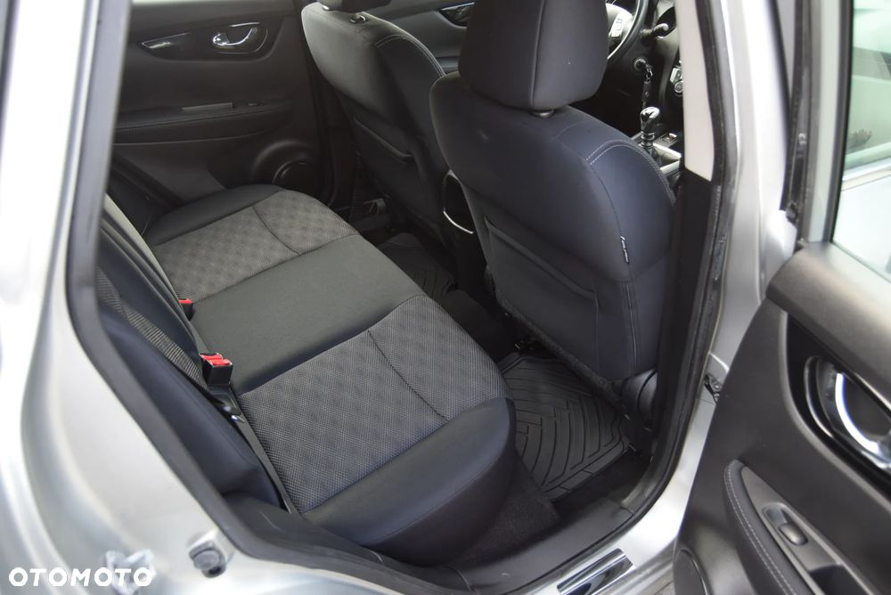 Nissan Qashqai 1.2 DIG-T N-Connecta - 19