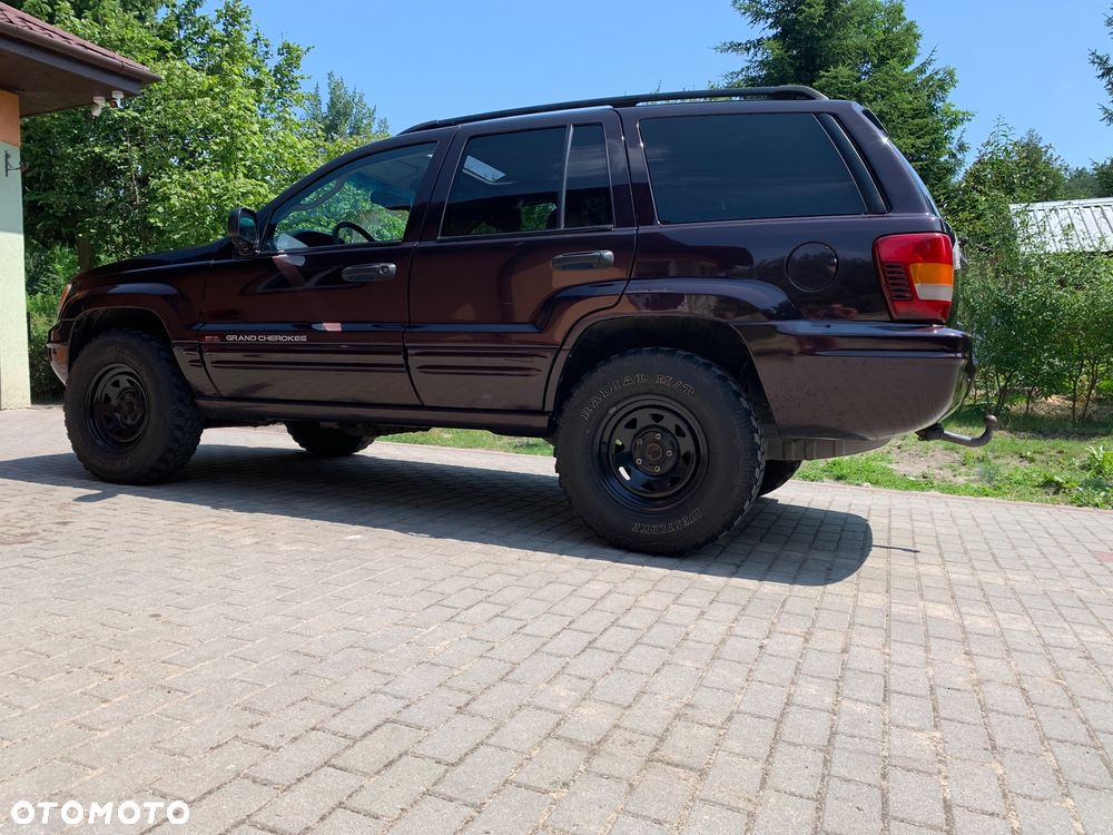 Jeep Grand Cherokee - 1
