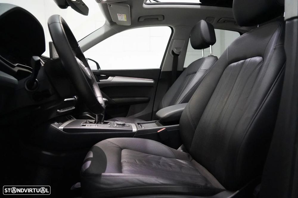 Audi Q5 2.0 TDI Design - 6