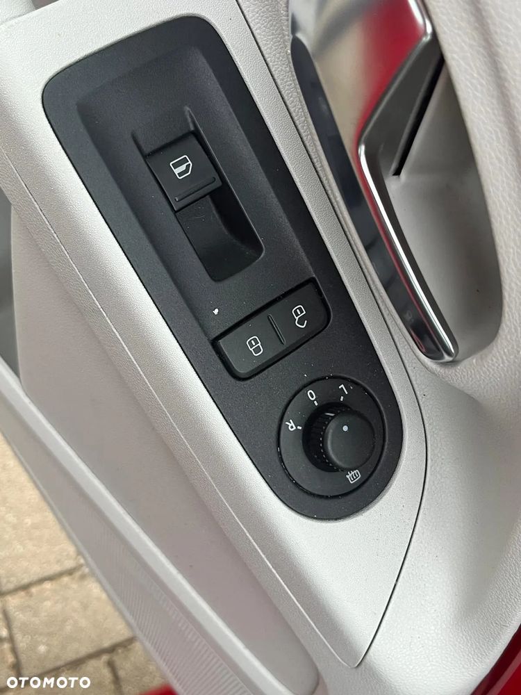 Volkswagen up! move - 11