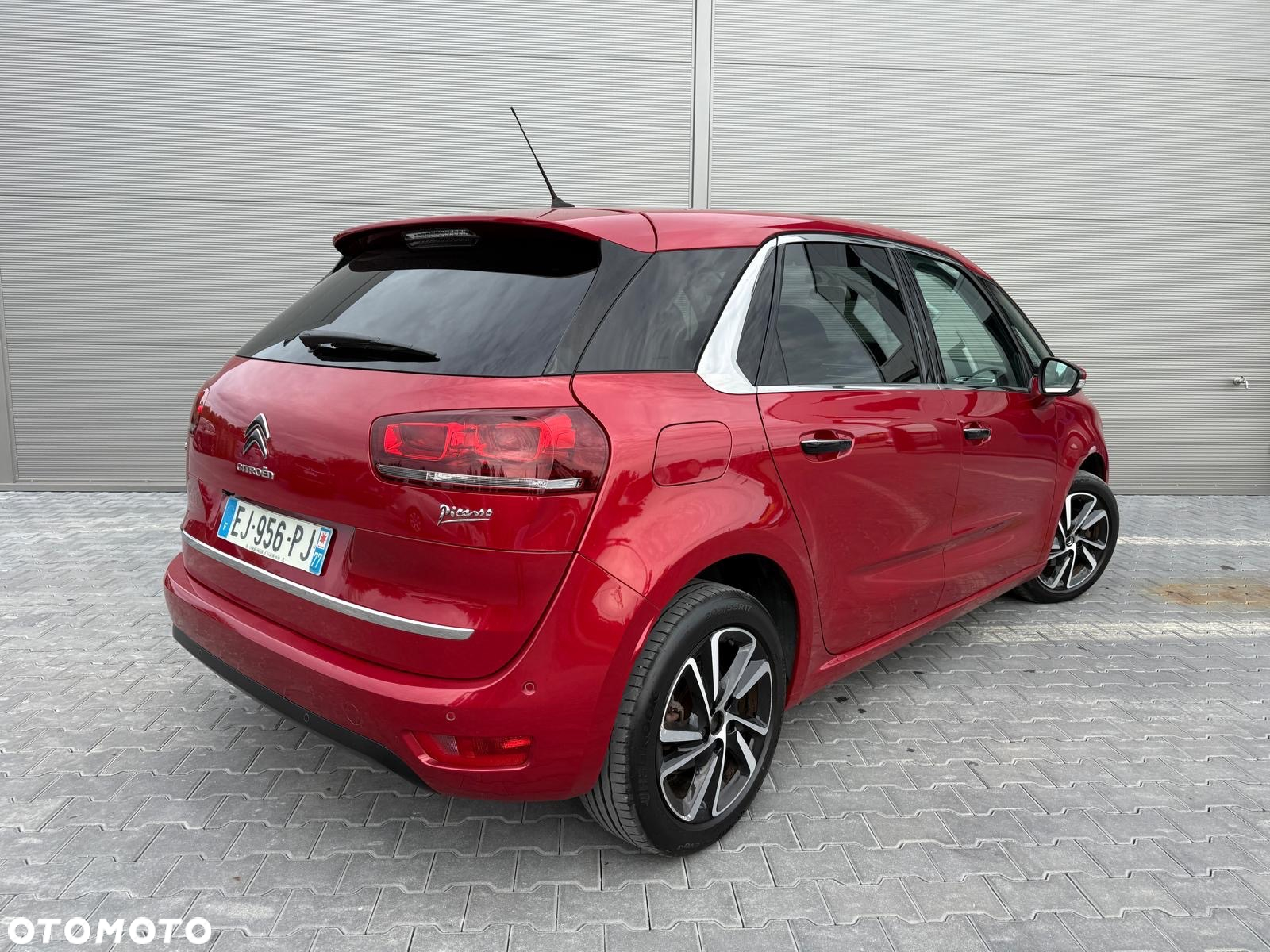 Citroën C4 Picasso BlueHDi 120 Exclusive - 12