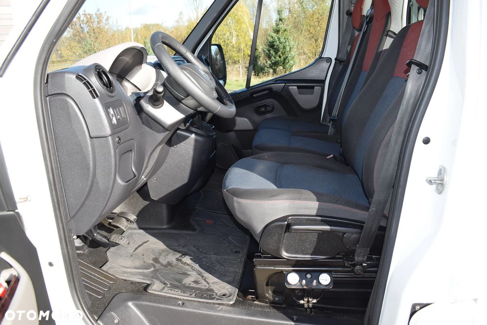 Renault Master - 11