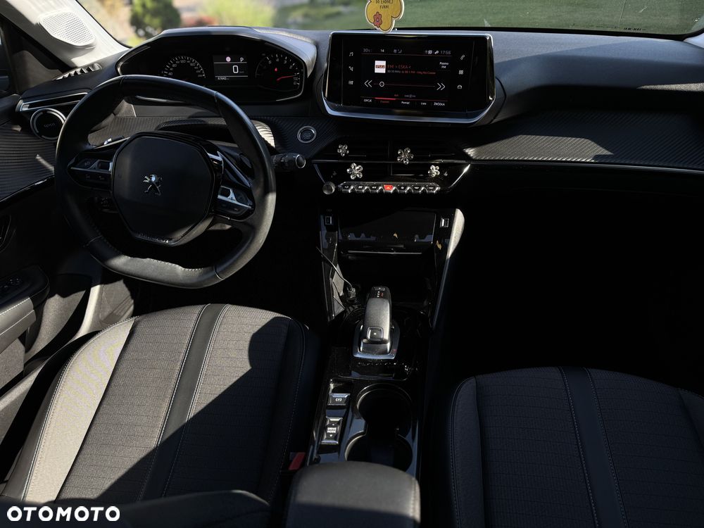 Peugeot 208 PureTech 100 EAT8 Allure Pack - 6