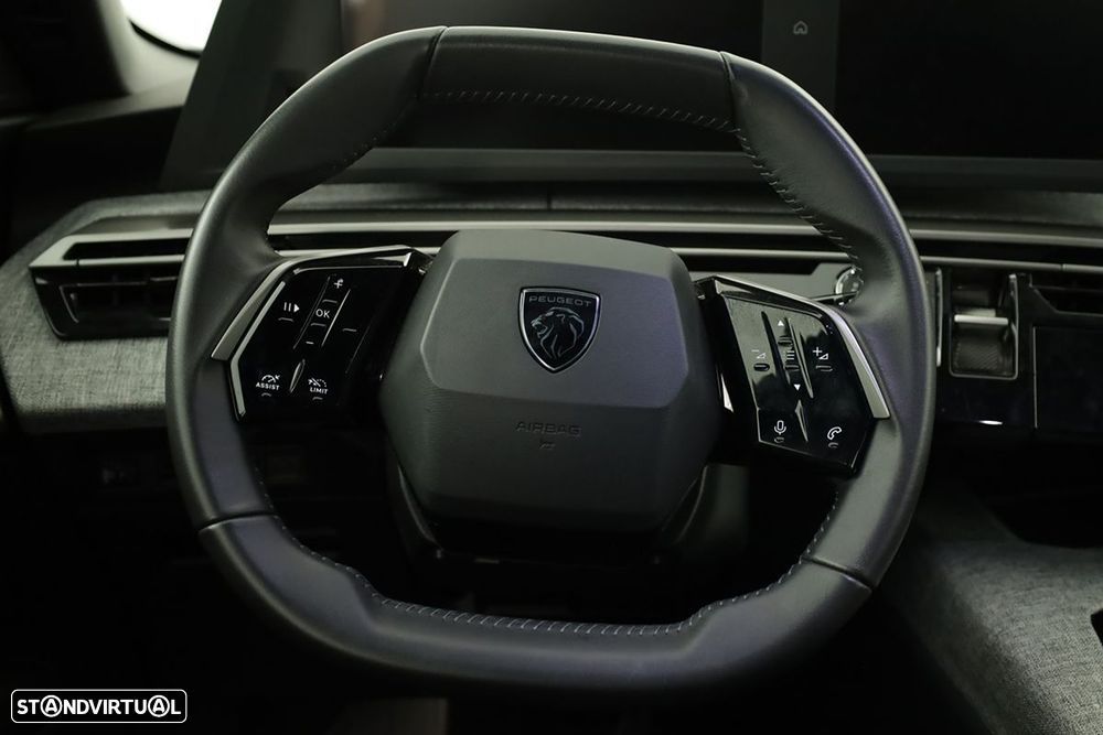 Peugeot 5008 1.2 Hybrid Allure e-DCS6 - 14