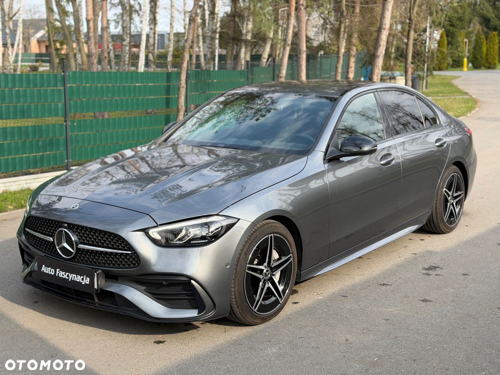 Mercedes-Benz Klasa C 200 9G-TRONIC AMG Line