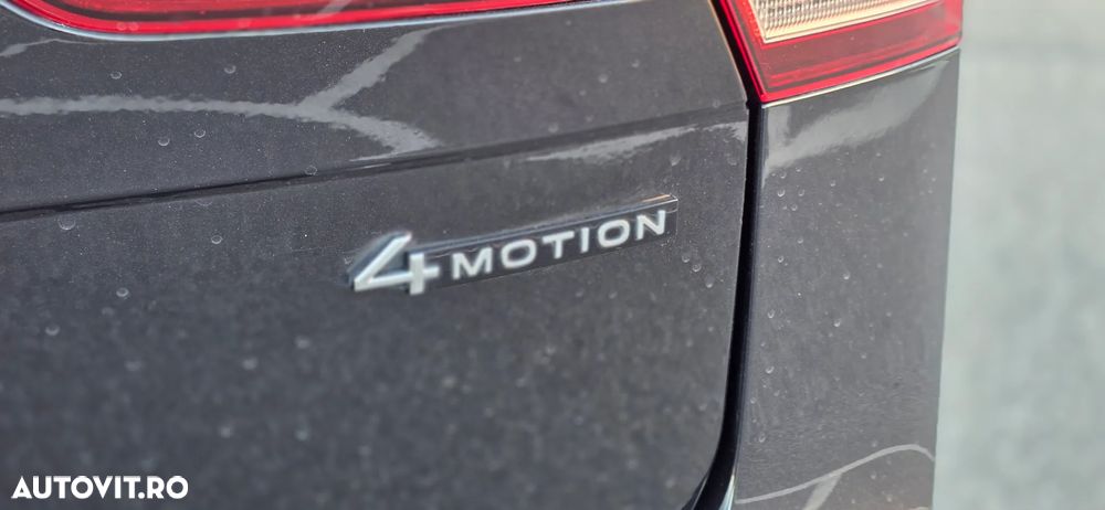 Volkswagen Tiguan 2.0 TDI SCR 4MOTION DSG R-Line - 27