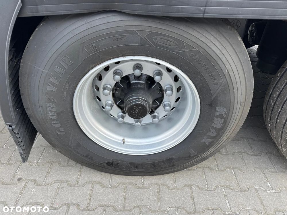 Krone Hakowa, Carrier Vector HE19, Nowe opony!! - 17