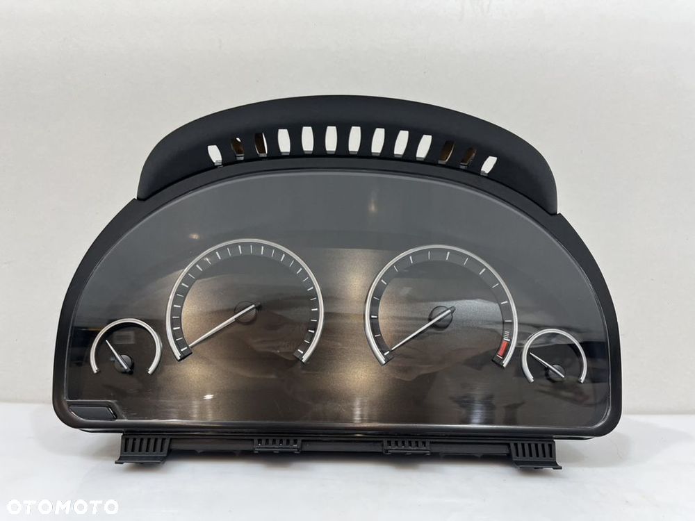 BMW F01 F02 F07 X5 F15 LICZNIK ZEGARY EU 9220789 - 1