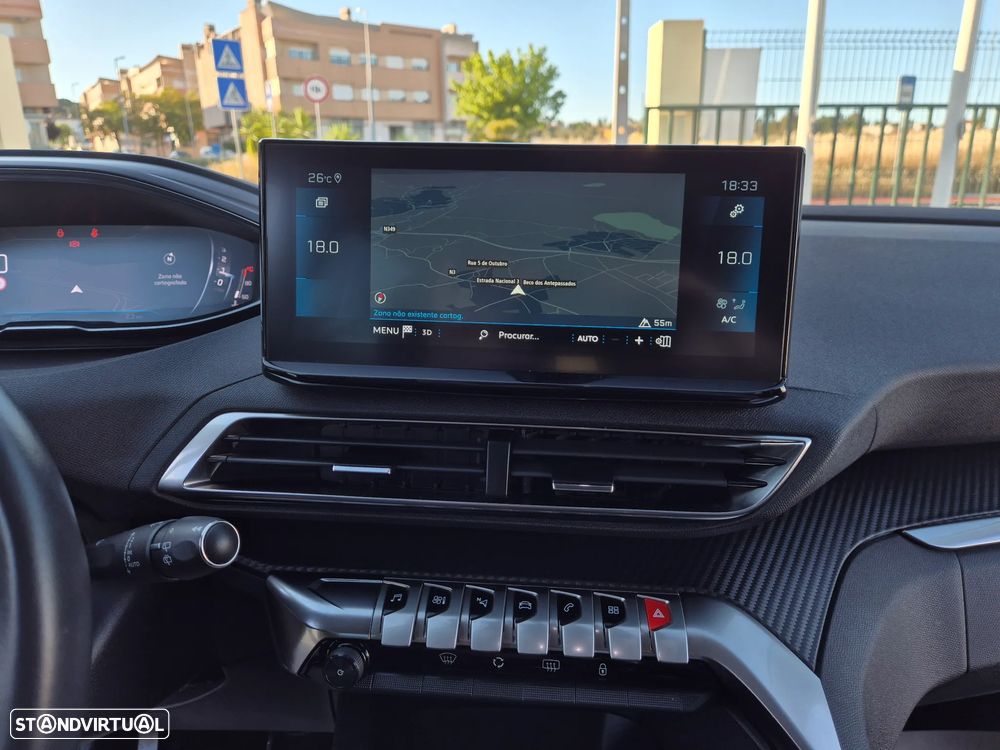 Peugeot 3008 1.5 BlueHDi Allure Pack - 29