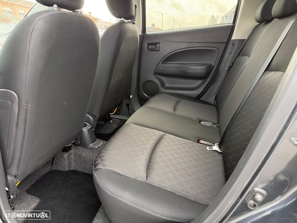 Mitsubishi Space Star 1.2 Intense Connect Edition - 10