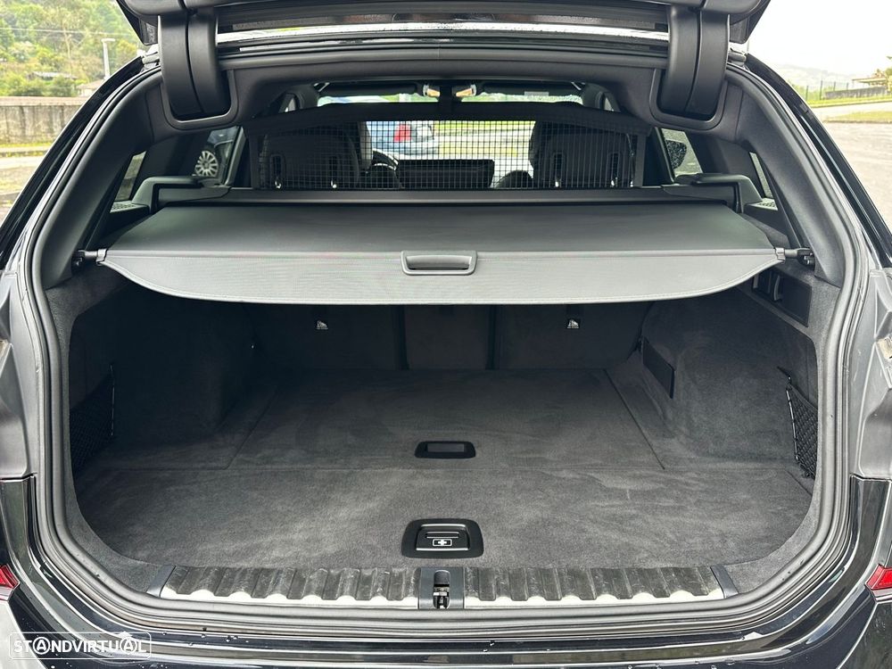BMW 318 d Touring Pack M Auto - 19