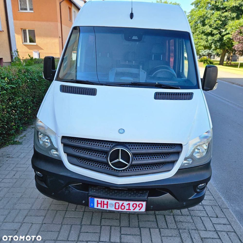Mercedes-Benz Sprinter - 3