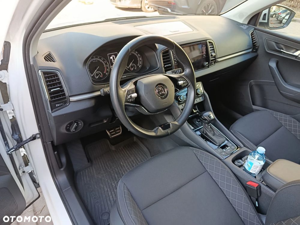 Skoda Karoq 2.0 TDI SCR 4x4 DSG Ambition - 2