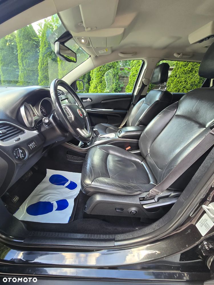 Fiat Freemont 2.0 Multijet 16V DPF Automatik Allrad Black Code - 16