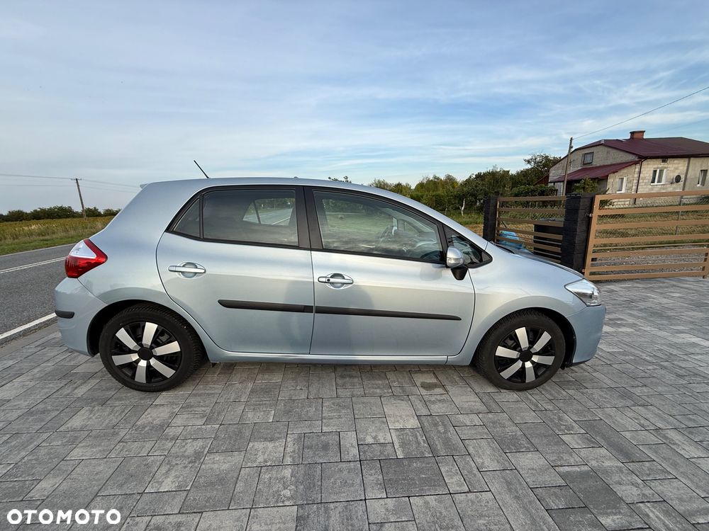 Toyota Auris 1.6 MultiMode Executive - 32