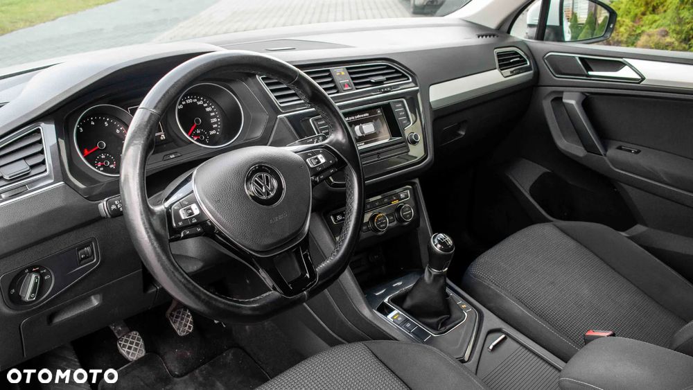 Volkswagen Tiguan 1.4 TSI BMT Comfortline - 13