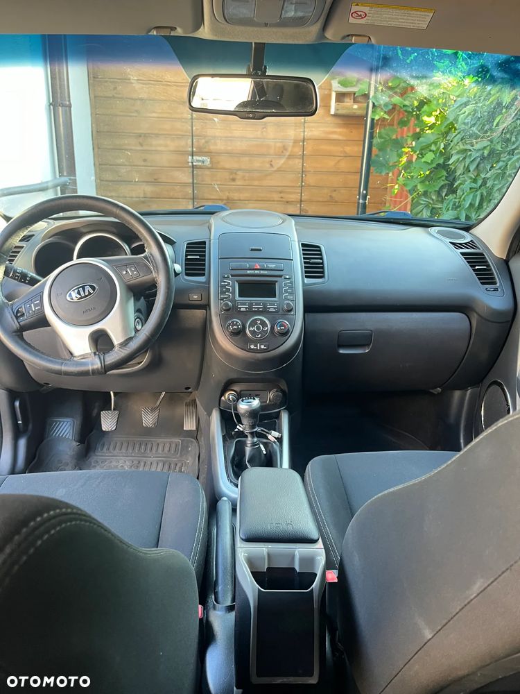 Kia Soul 1.6 CRDI L - 8