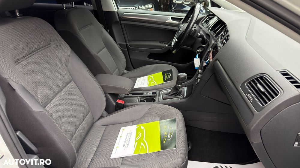 Volkswagen Golf 1.0 TSI DSG Comfortline - 17