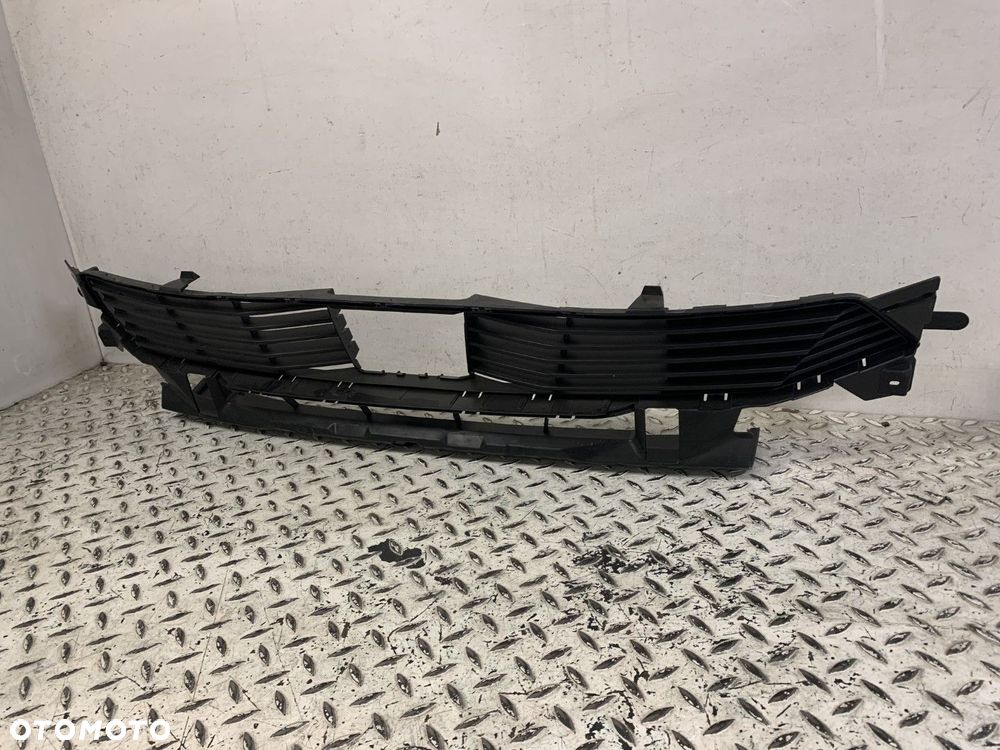 NOWA ORYGINALNA KRATKA DOLNA SRODKOWA ZDERZAKA  PEUGEOT 5008 2 II LIFT 99938519 20-26 - 3