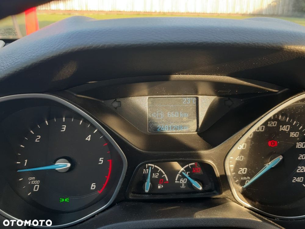 Ford Focus 1.6 TDCi Ambiente - 11