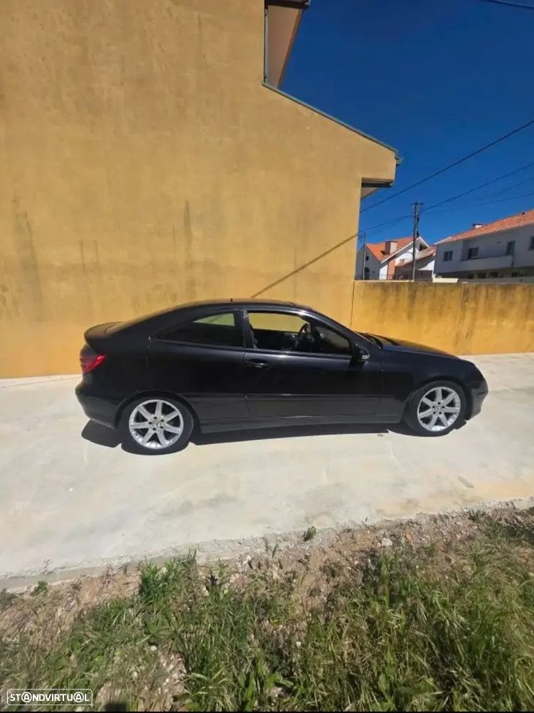 Mercedes-Benz C 220 CDI Sportcoupe - 2