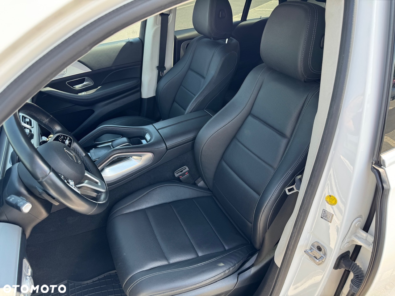 Mercedes-Benz GLE 300 d 4-Matic - 32