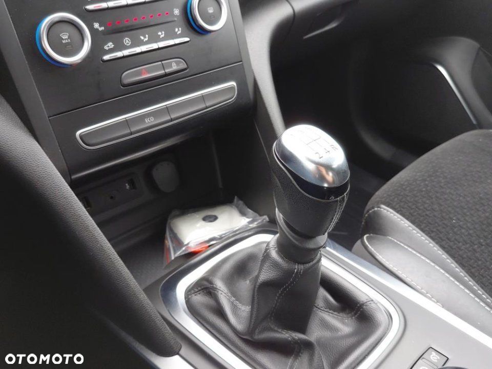 Renault Megane - 23