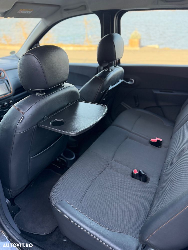 Dacia Lodgy TCe 115 Stepway - 9