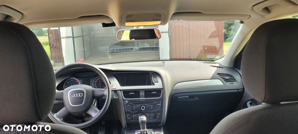 Audi A4 Limousine 2.0 TDI - 16