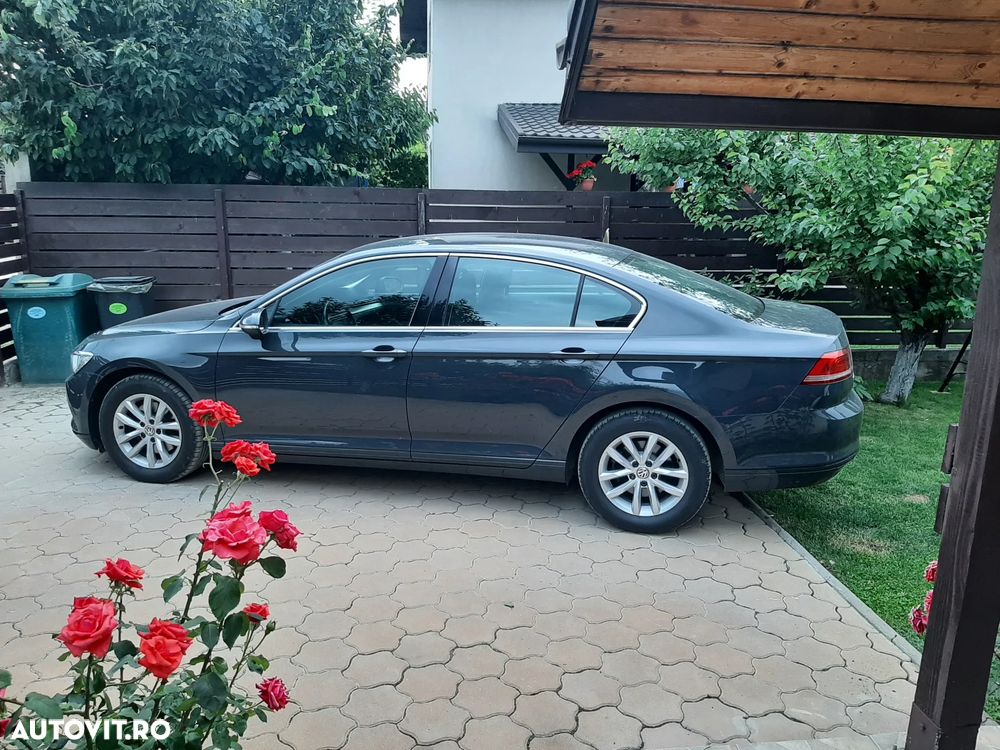 Volkswagen Passat 2.0 TDI DSG Comfortline - 2