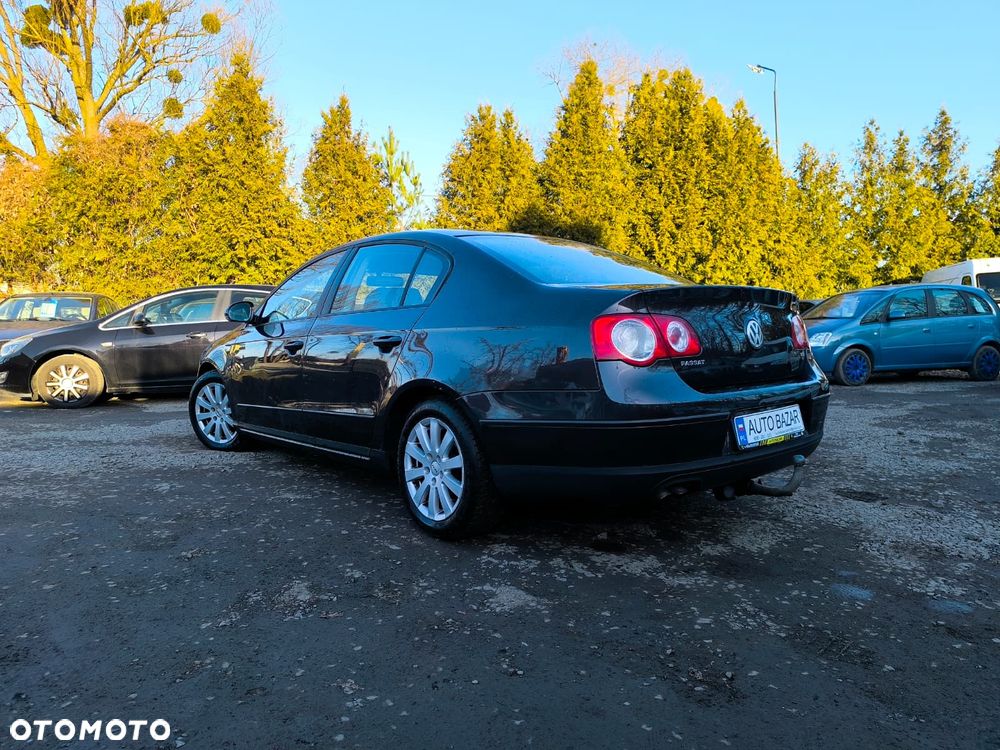 Volkswagen Passat - 5