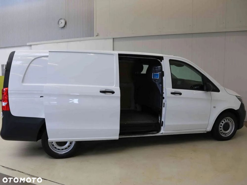 Mercedes-Benz Vito - 1