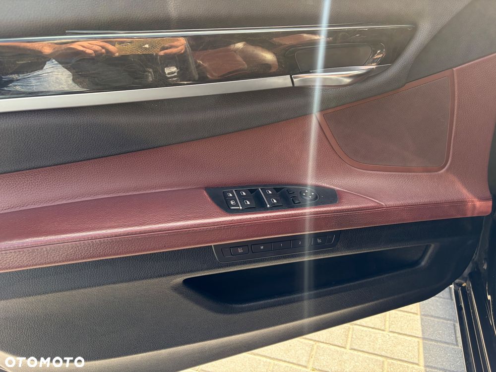 BMW Seria 7 730Ld - 17