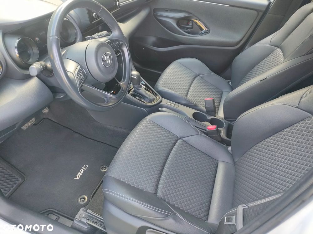 Toyota Yaris 1.5 Selection Style CVT - 18