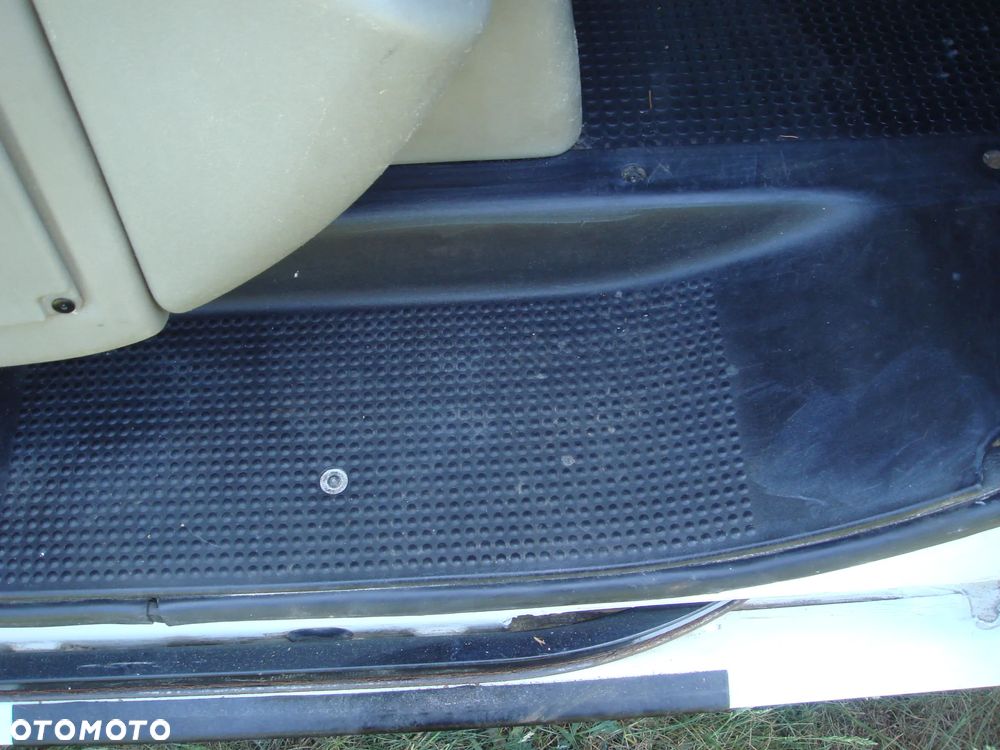 Renault Trafic - 10