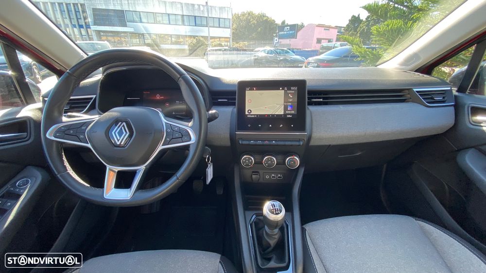 Renault Clio 1.0 TCe Techno - 24