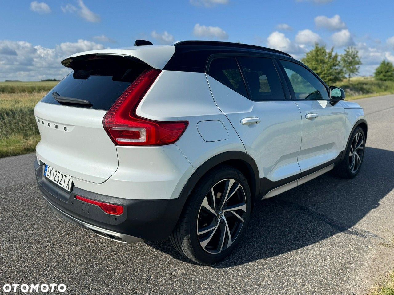 Volvo XC 40 D4 SCR AWD R-Design - 7