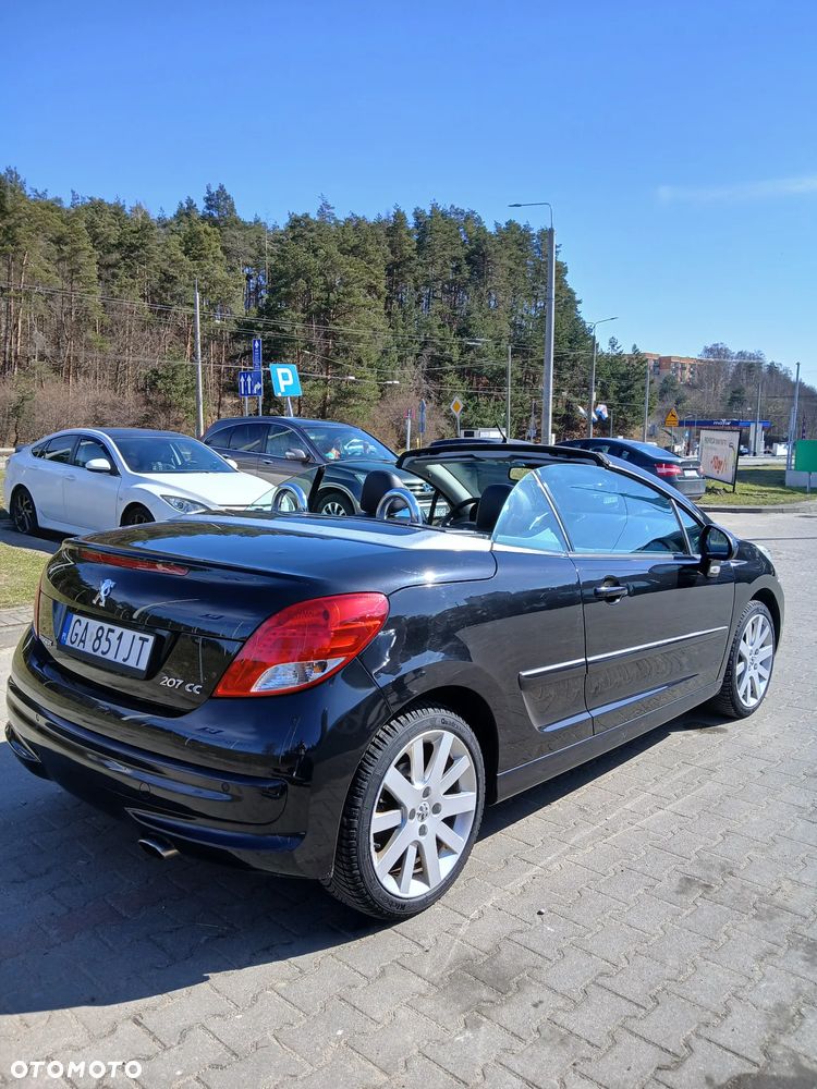 Peugeot 207 CC - 4