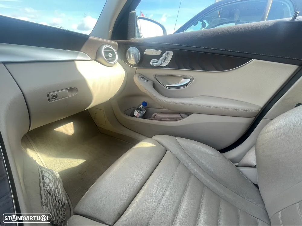 Mercedes-Benz C 350 Station 7G-TRONIC Elegance - 28
